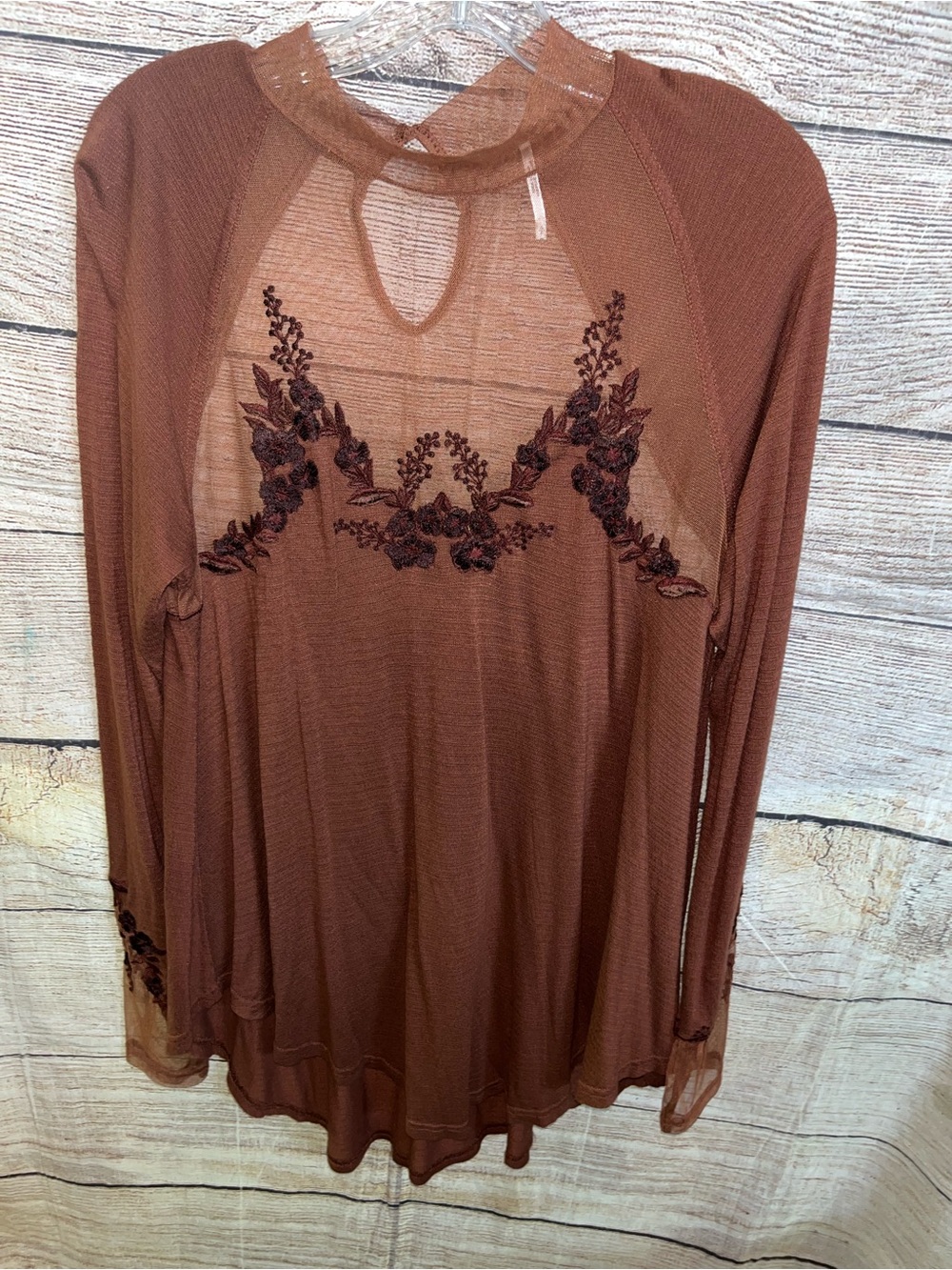😍 Free People Brown Sheer Embroidered Long Sleeve Top size Small